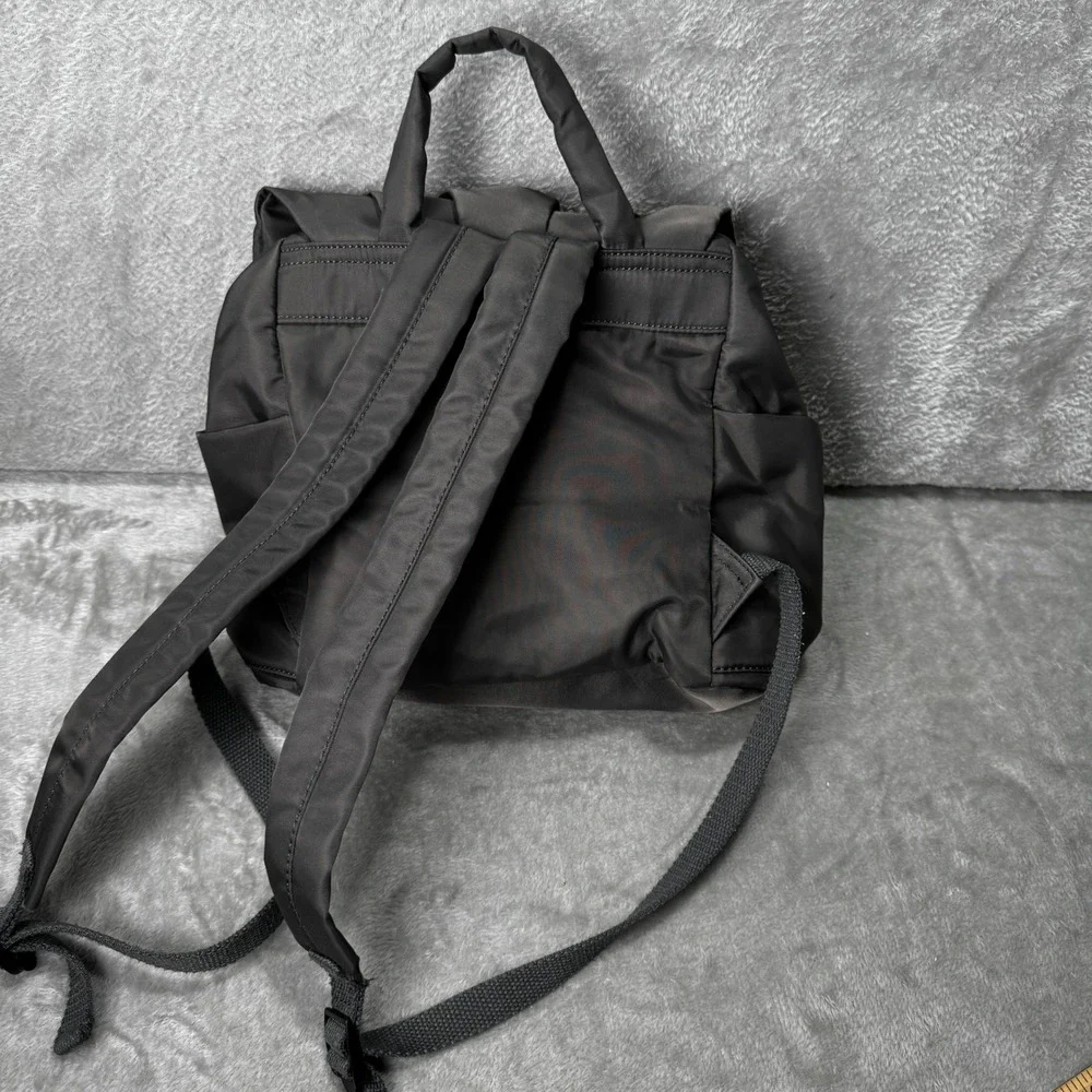 Charcoal‎ Gray Nylon Drawstring Travel Backpack Magnetic Flap Closure Adjustable